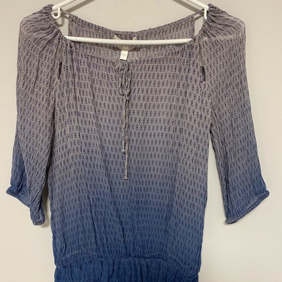 Guess see through blouse NWOT - Picture 2 of 8